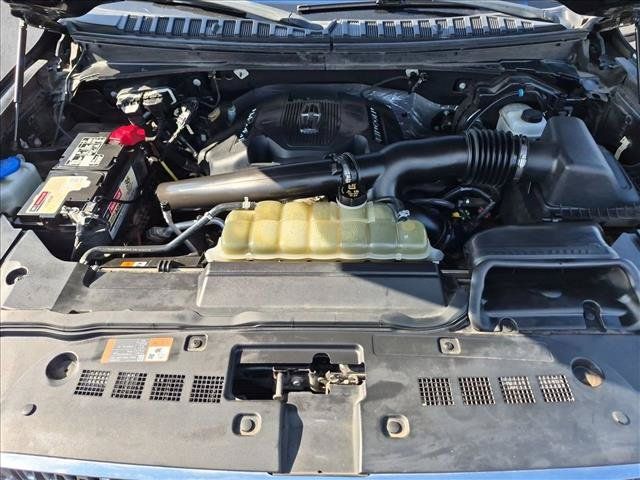 Used 2019 Lincoln Navigator Reserve AWD/4WD image 27