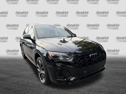 Used 2023 Audi SQ5 Premium Plus AWD/4WD image 2