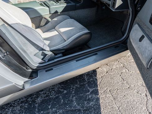 Used 1986 Pontiac Fiero GT image 68