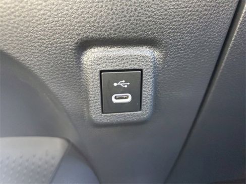 Used 2024 Toyota Corolla SE image 21