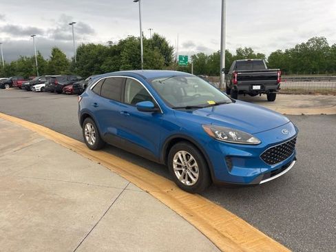 Used 2020 Ford Escape SE FWD image 7