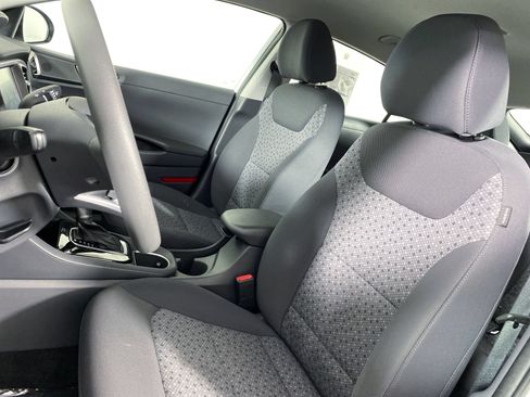 Used 2019 Hyundai Ioniq Blue FWD image 15