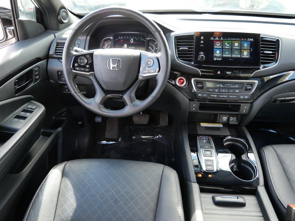 Used 2023 Honda Passport Elite image 12