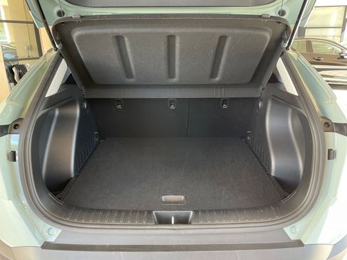 Used 2025 Hyundai Kona SEL image 32