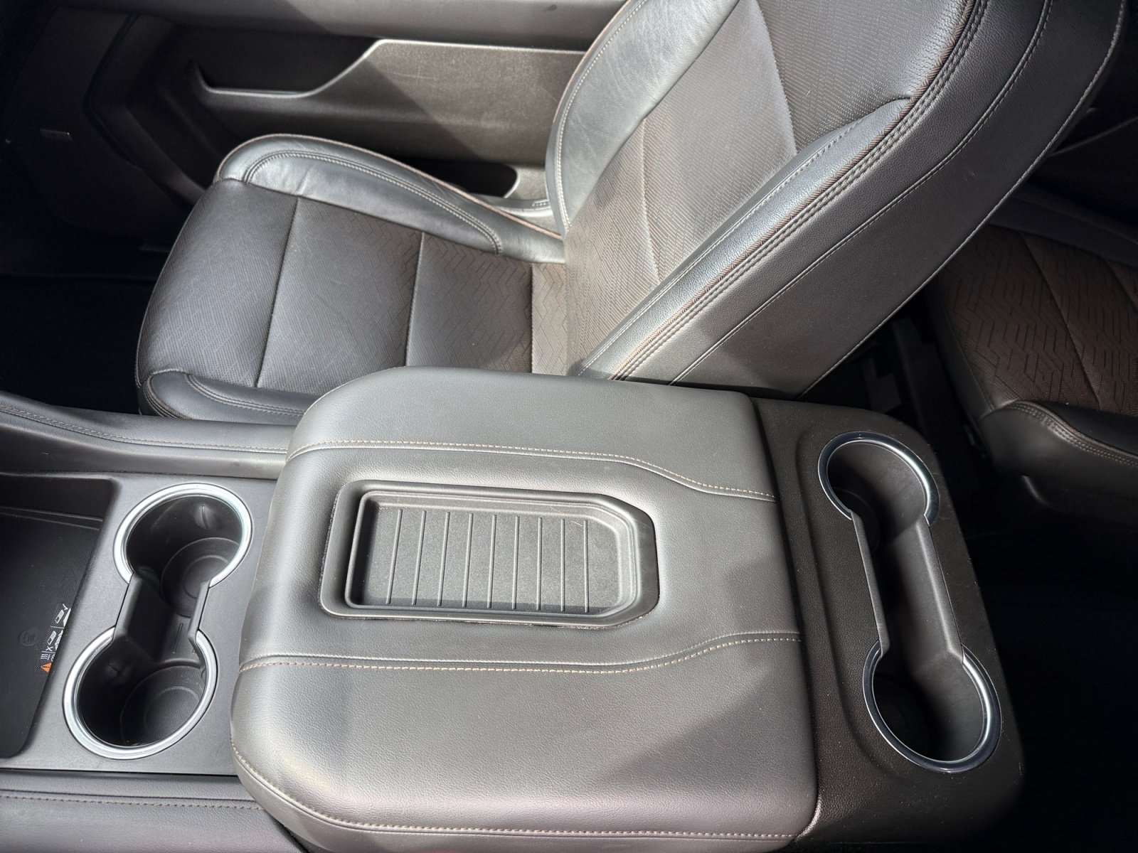 Used 2021 Chevrolet Tahoe High Country AWD/4WD image 14