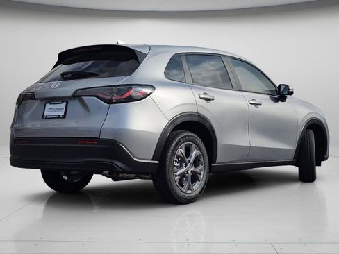 New 2026 Honda HR-V LX image 9