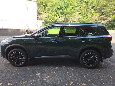 Used 2026 Nissan Rogue Dark Armor AWD/4WD image 5