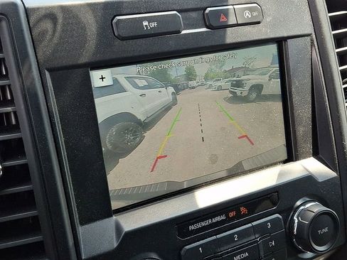 Used 2018 Ford F150 XL w/ Equipment Group 101A Mid AWD/4WD image 17