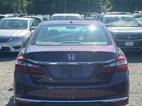 Used 2017 Honda Accord EX-L image 3
