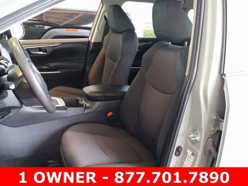 Used 2023 Toyota RAV4 XLE image 13