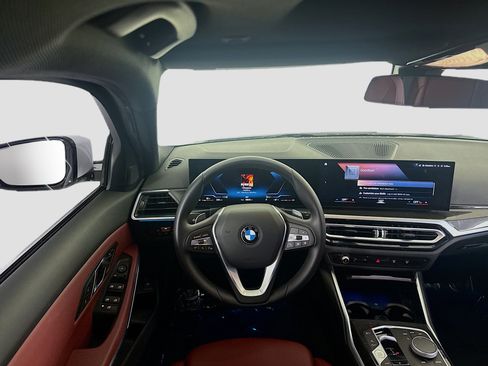 Used 2024 BMW 330i Sedan w/ Convenience Package image 17