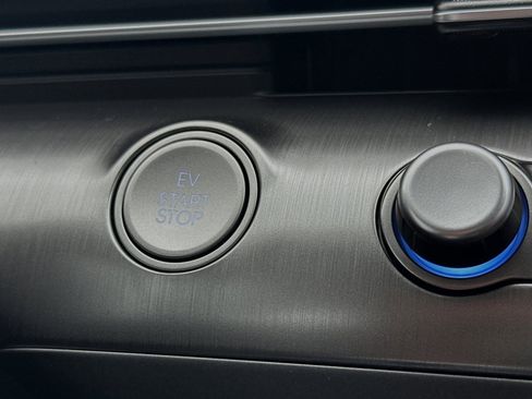 New 2025 Hyundai Kona SEL image 24