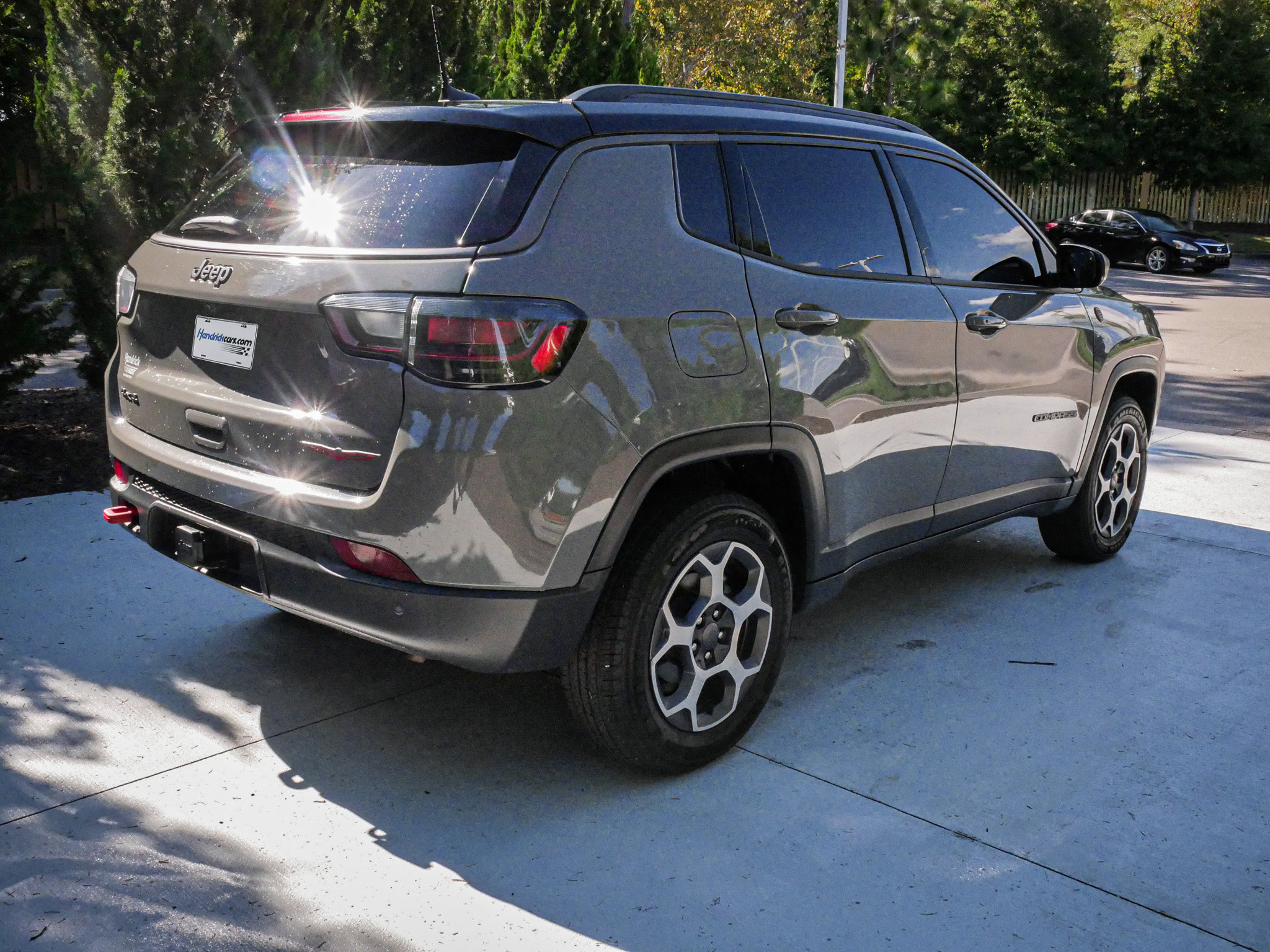 Used 2022 Jeep Compass Trailhawk w/ Trailhawk Elite Group AWD/4WD image 11