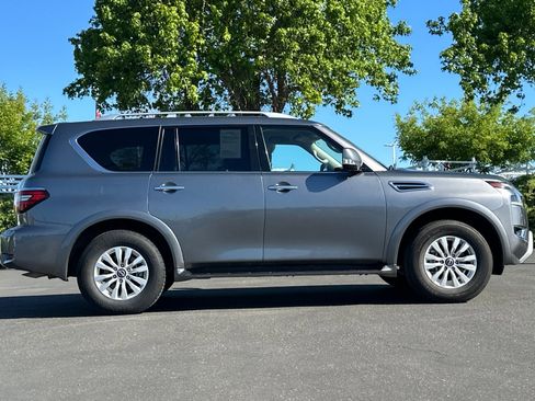 Certified 2024 Nissan Armada SV AWD/4WD image 3