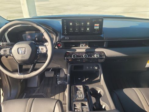 Certified 2026 Honda Passport RTL image 9