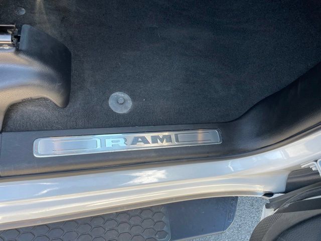 Used 2020 RAM 1500 Laramie AWD/4WD image 56