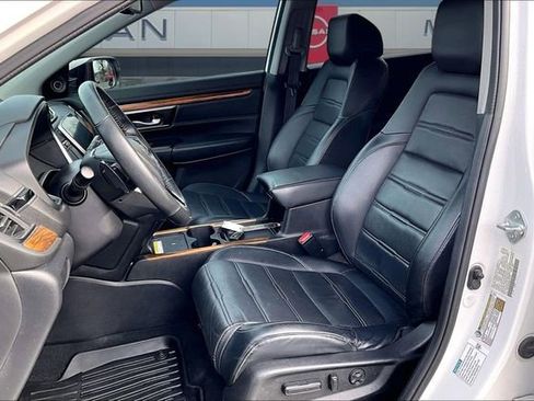 Used 2022 Honda CR-V Touring image 18