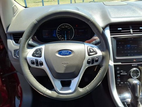 Used 2013 Ford Edge Limited FWD image 22
