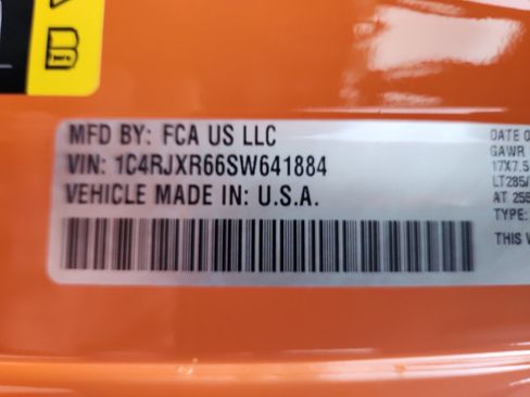 New 2025 Jeep Wrangler Unlimited Rubicon 4xe w/ Convenience Group image 26