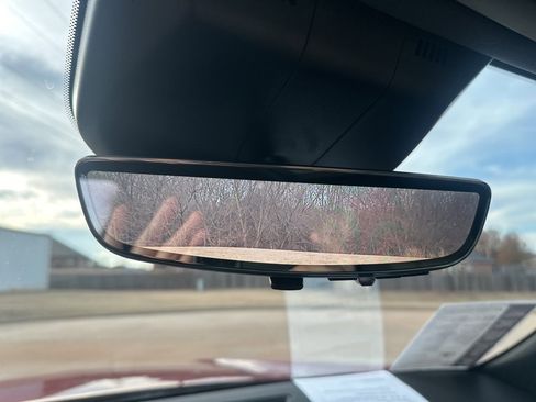 Used 2021 Cadillac Escalade Sport w/ Driver Assist Tech Package image 28