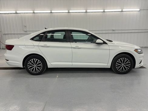 Used 2021 Volkswagen Jetta S w/ Driver Assistance Package FWD image 2
