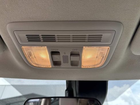 Used 2021 Honda HR-V EX image 51