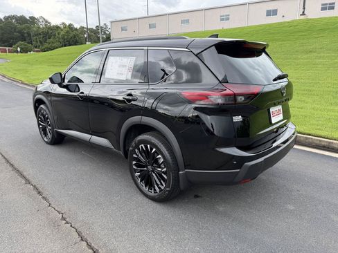 New 2026 Nissan Rogue Dark Armor FWD image 7