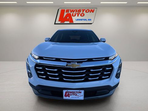 Used 2026 Chevrolet Equinox LT w/ Convenience Package II AWD/4WD image 9