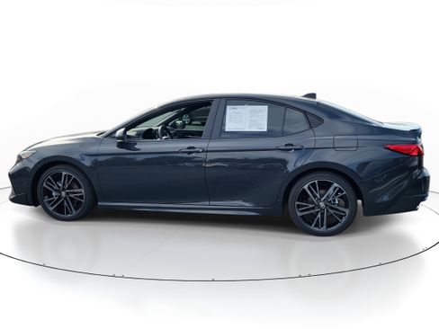 Used 2026 Toyota Camry XSE image 4