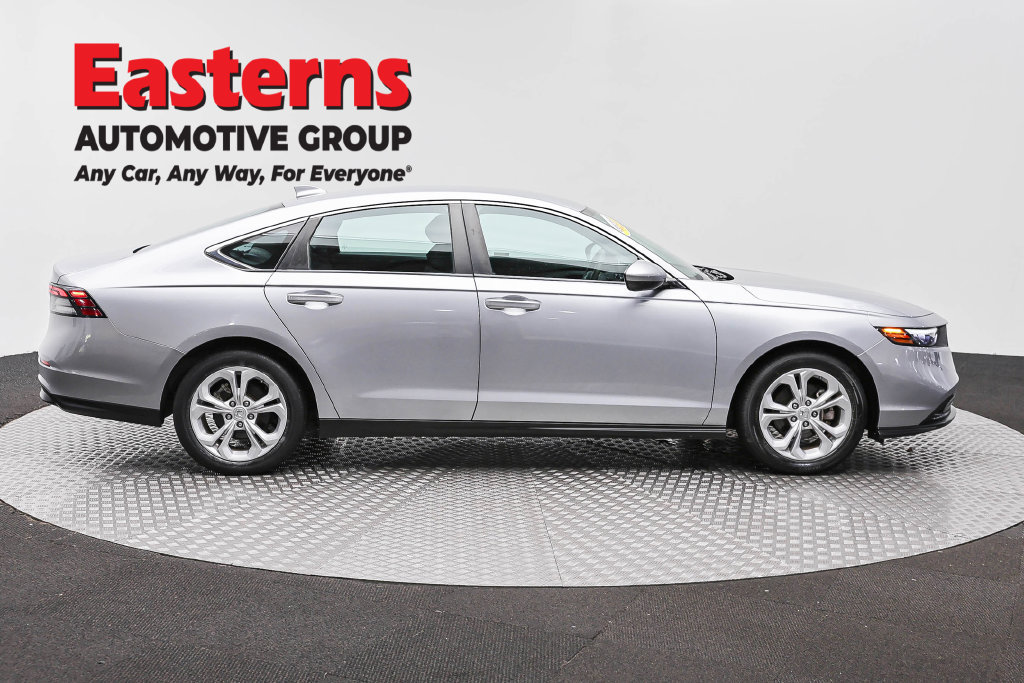 Used 2023 Honda Accord LX image 5