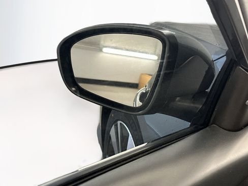 Used 2022 Nissan Altima 2.5 SV w/ SV Premium Package FWD image 16