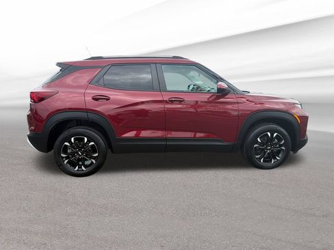 Certified 2023 Chevrolet TrailBlazer LT w/ Convenience Package AWD/4WD image 7