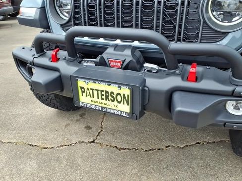 New 2026 Jeep Wrangler Unlimited Rubicon AWD/4WD image 6