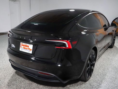 Used 2025 Tesla Model 3 Long Range image 7