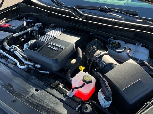 Used 2024 GMC Yukon XL Denali Ultimate image 64