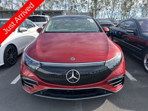 Certified 2023 Mercedes-Benz EQS 580 4MATIC Sedan image 2