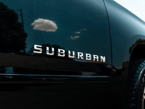 Used 2015 Chevrolet Suburban LTZ AWD/4WD image 12