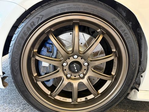 Used 2008 Volkswagen R32 AWD/4WD image 34