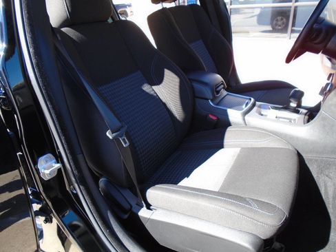 Used 2023 Dodge Charger SXT image 12