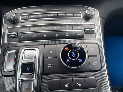 Used 2023 Hyundai Santa Fe SEL image 28