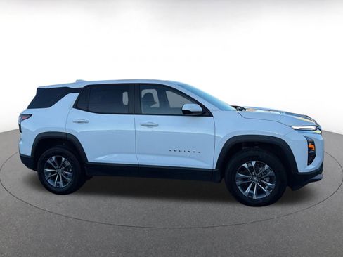 Used 2025 Chevrolet Equinox LT image 15