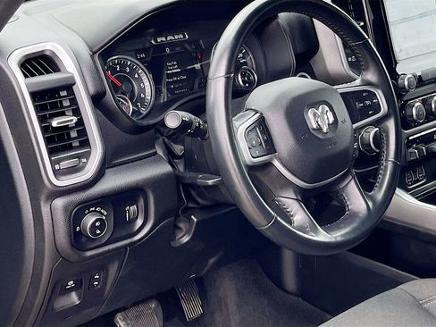 Used 2022 RAM 1500 Big Horn RWD image 9