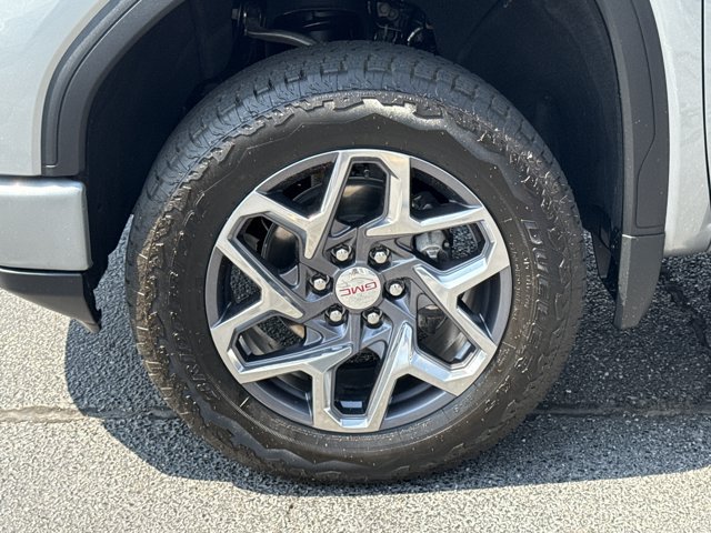 Used 2026 GMC Sierra 1500 Elevation w/ Elevation Premium Package AWD/4WD image 17