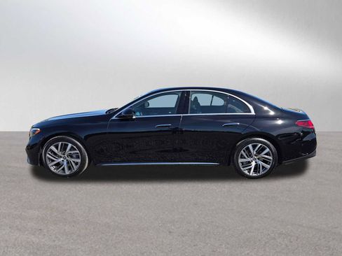 New 2026 Mercedes-Benz E 350 4MATIC Sedan image 6
