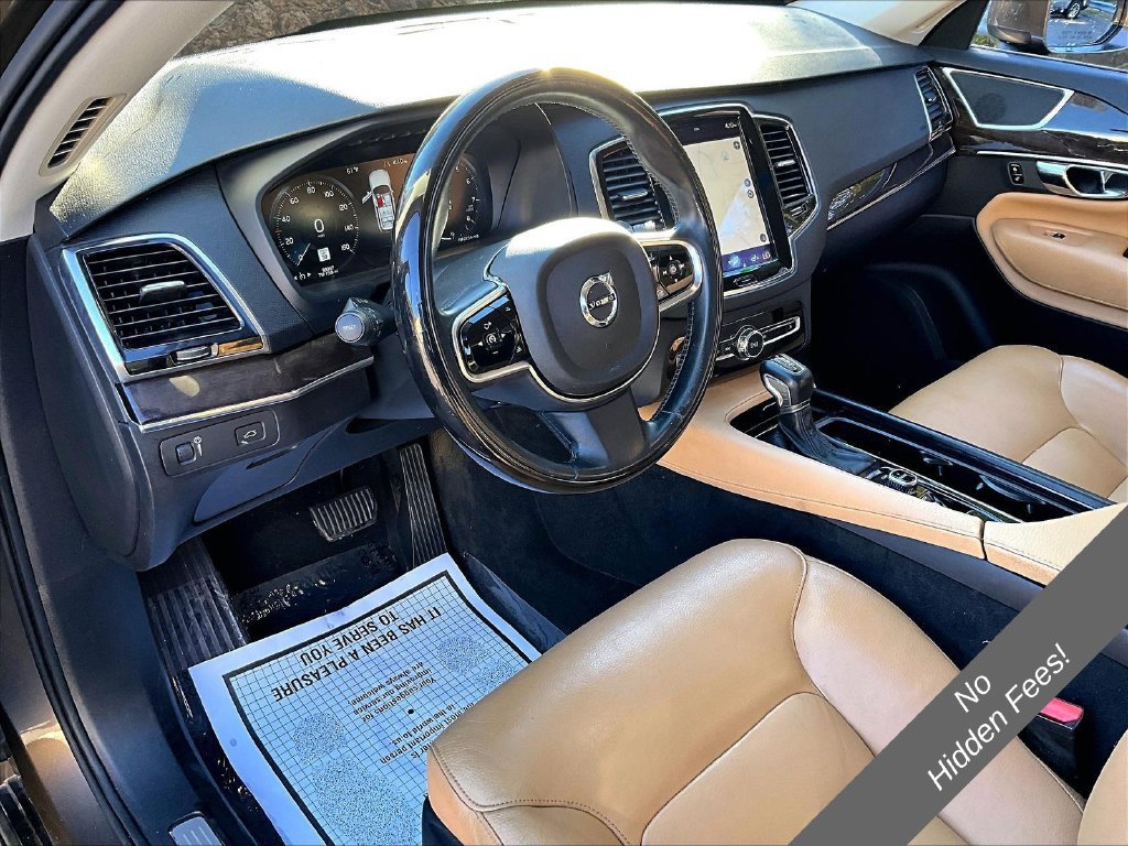 Used 2016 Volvo XC90 T6 Momentum AWD/4WD image 12