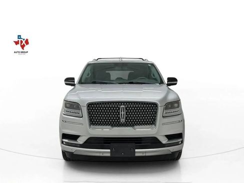 Used 2019 Lincoln Navigator L Select w/ Cargo Package AWD/4WD image 7