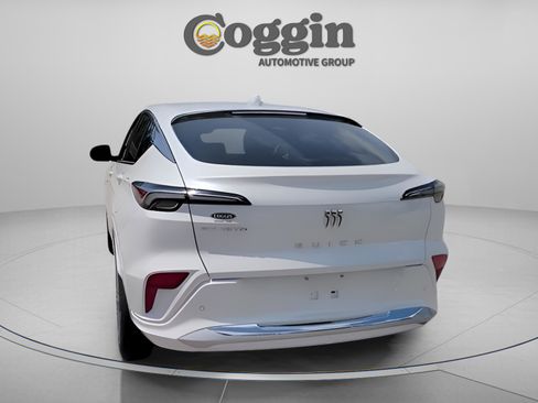 New 2025 Buick Envista Avenir image 11