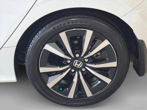 Certified 2024 Honda Civic EX image 22