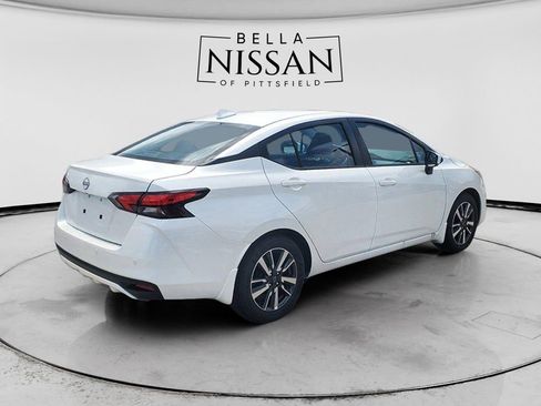 New 2025 Nissan Versa SV w/ Trunk Package image 3