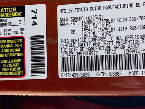 Certified 2025 Toyota Tacoma TRD Off-Road image 28